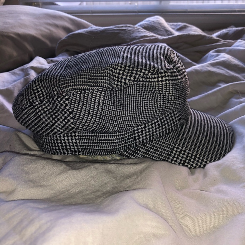 Zara Fisherman Style Cap